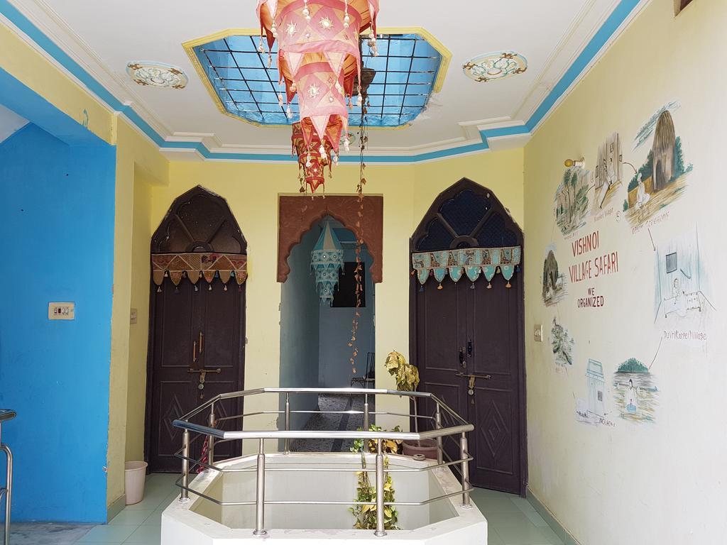Hare Krishna Home Stay Guest House ジョードプル エクステリア 写真
