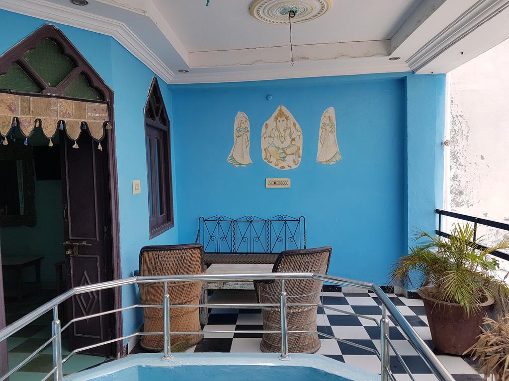 Hare Krishna Home Stay Guest House ジョードプル エクステリア 写真
